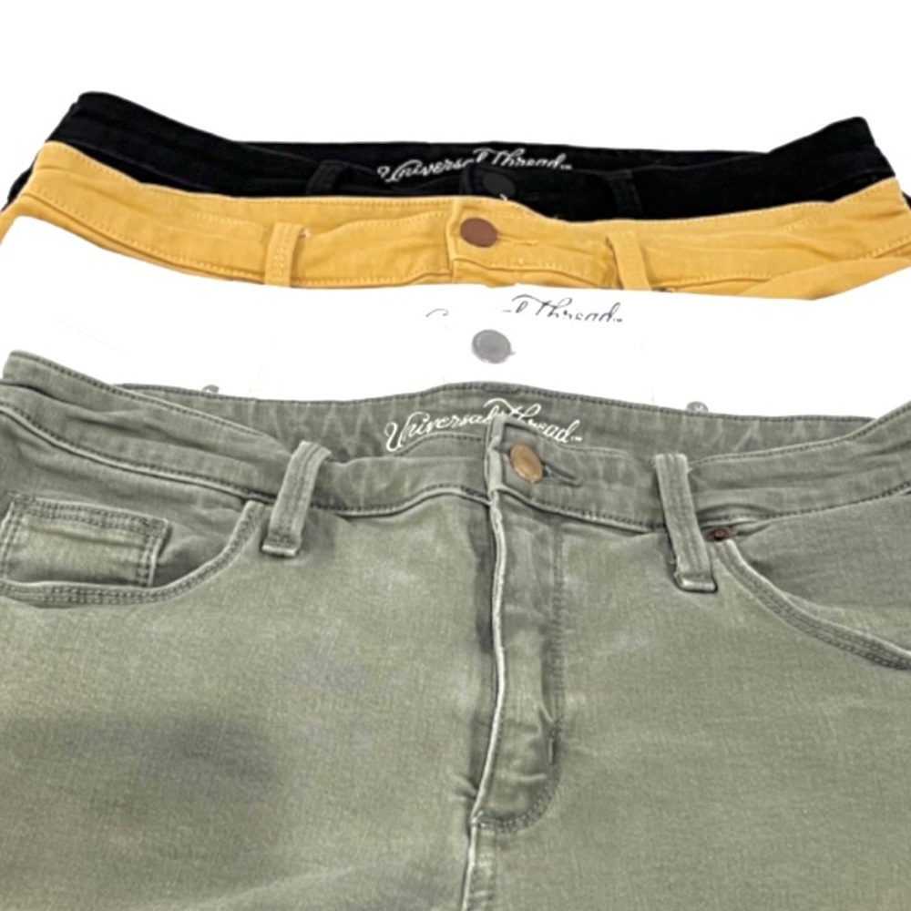 Universal Thread 4pc Denim Shorts Bundle Size 12/31 PreLoved Great Condi… - Picture 2 of 11